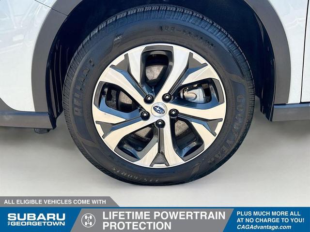 Photo of 2022 Crystal White Pearl Subaru Outback