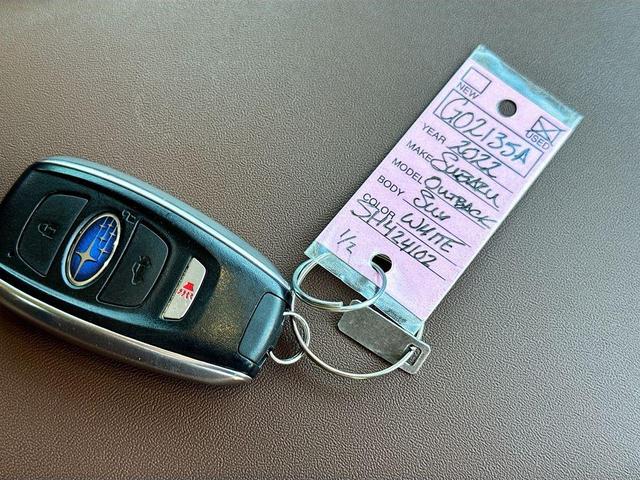 Photo of 2022 Crystal White Pearl Subaru Outback