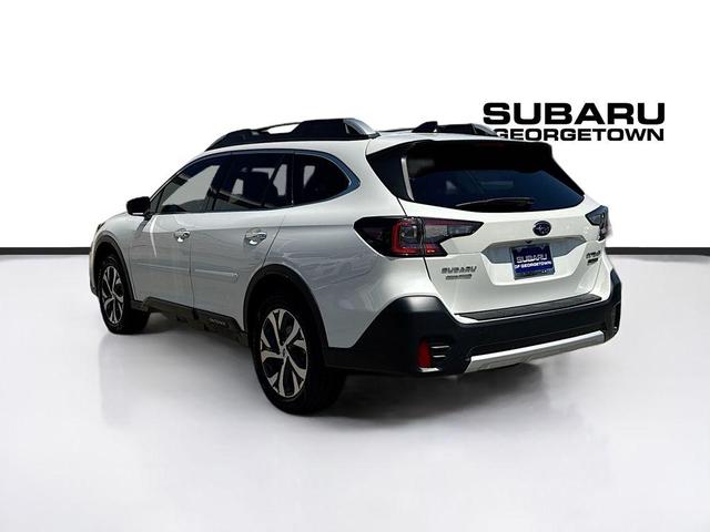Photo of 2022 Crystal White Pearl Subaru Outback