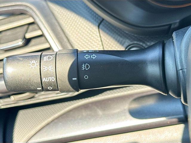 Photo of 2022 Geyser Blue Subaru Forester