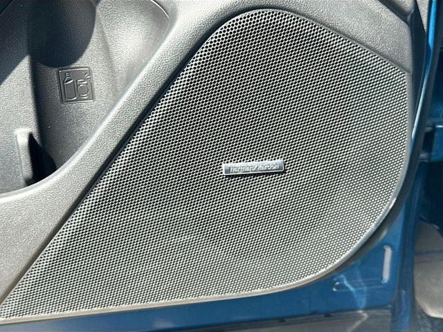 Photo of 2022 Geyser Blue Subaru Forester