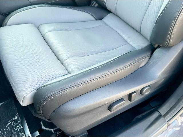 Photo of 2025 Magnetite Gray Metallic Subaru Outback