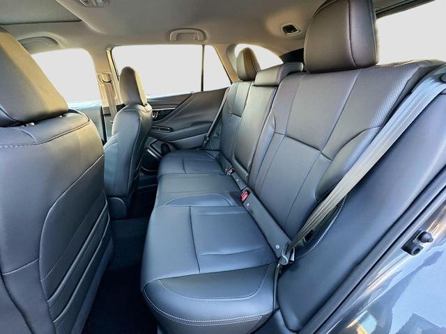 Photo of 2025 Magnetite Gray Metallic Subaru Outback