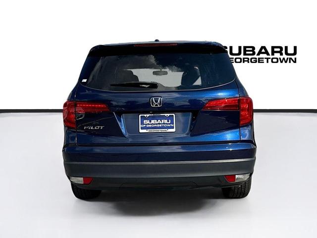 Photo of 2018 Black Honda Pilot