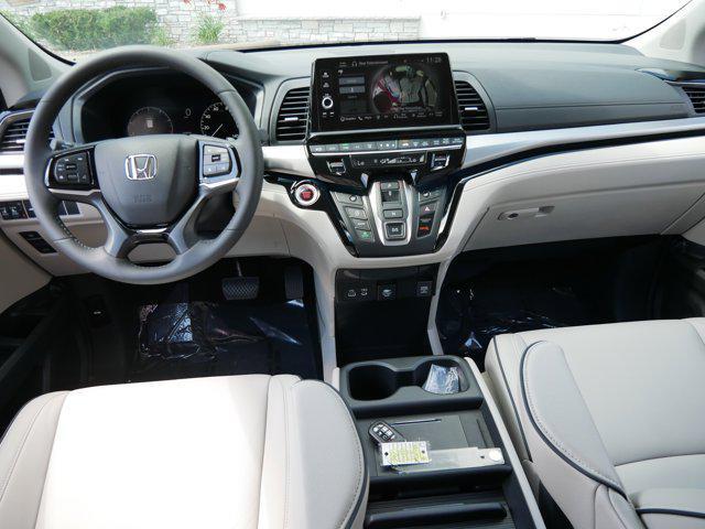 Photo of 2025 Radiant Red Honda Odyssey
