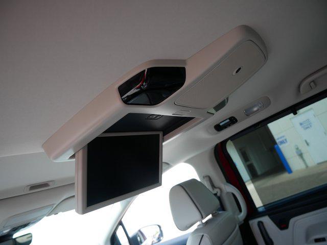 Photo of 2025 Radiant Red Honda Odyssey