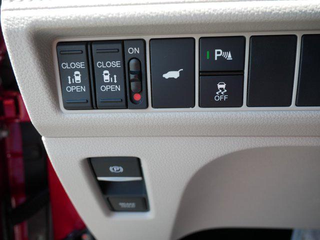 Photo of 2025 Radiant Red Honda Odyssey