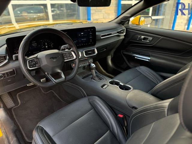 Photo of 2024 Yellow Splash Metallic Tri-coat Ford Mustang