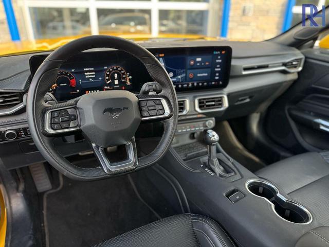 Photo of 2024 Yellow Splash Metallic Tri-coat Ford Mustang