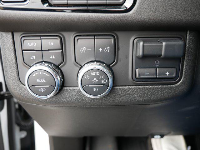 Photo of 2025 Summit White GMC Yukon