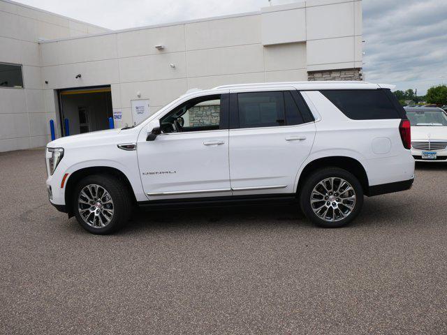 Photo of 2025 Summit White GMC Yukon