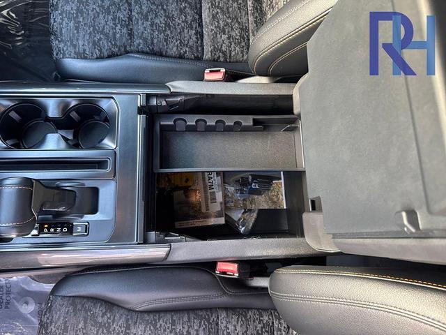 Photo of 2023 Agate Black Metallic Ford F-150