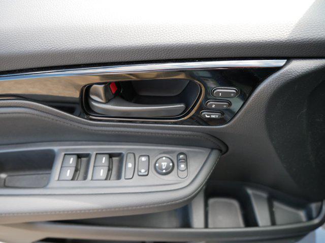 Photo of 2025 Gray Pearl Honda Odyssey