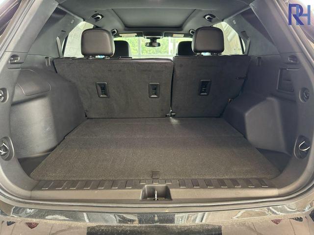 Photo of 2023 Mosaic Black Metallic Chevrolet Equinox