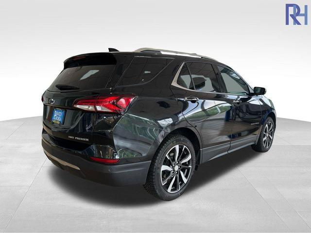 Photo of 2023 Mosaic Black Metallic Chevrolet Equinox