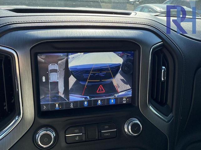 Photo of 2021 White Frost GMC Sierra 2500