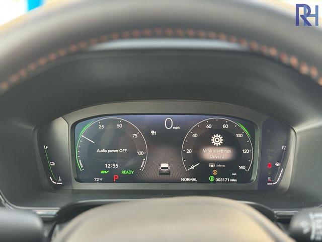 Photo of 2026 Crystal Black Pearl Honda CR-V Hybrid