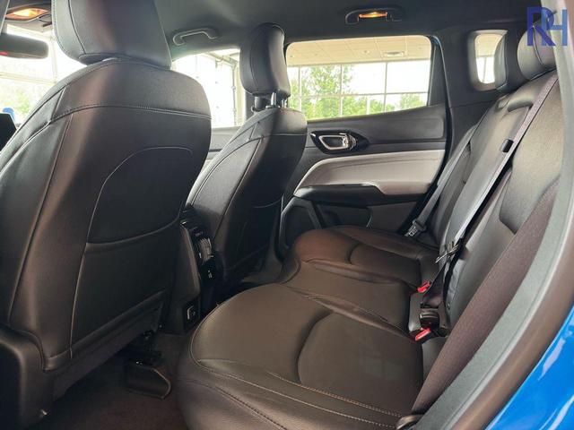 Photo of 2024 Hydro Blue Pearlcoat Jeep Compass