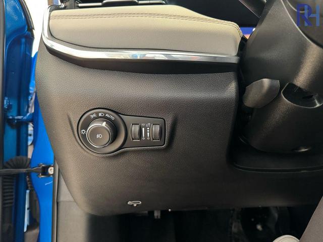 Photo of 2024 Hydro Blue Pearlcoat Jeep Compass