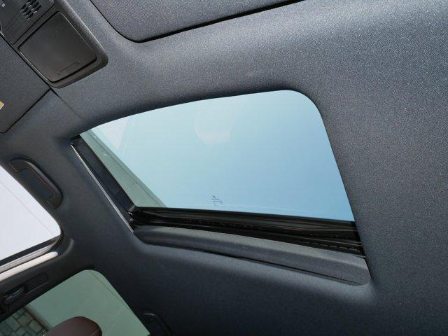Photo of 2025 Platinum White Honda Ridgeline