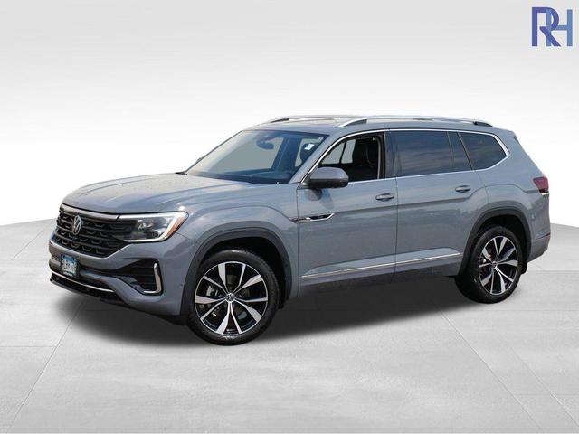 Photo of 2025 Pure Gray Volkswagen Atlas
