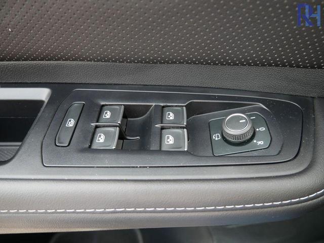 Photo of 2025 Pure Gray Volkswagen Atlas