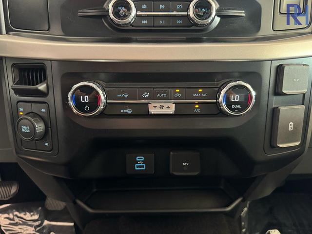 Photo of 2021 Oxford White Ford F-150