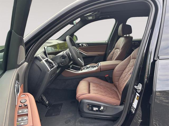 Photo of 2026 Black Sapphire Metallic BMW X5