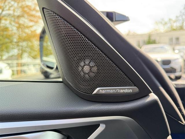 Photo of 2025 Blue BMW M440