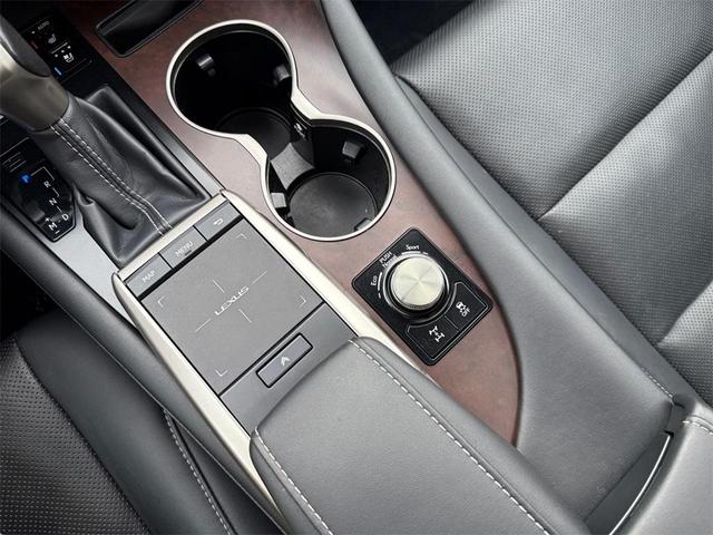 Photo of 2020 Atomic Silver Lexus RX 350