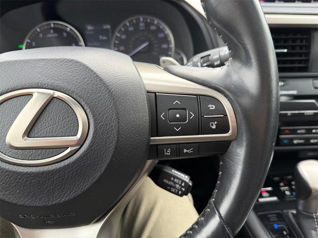 Photo of 2020 Atomic Silver Lexus RX 350