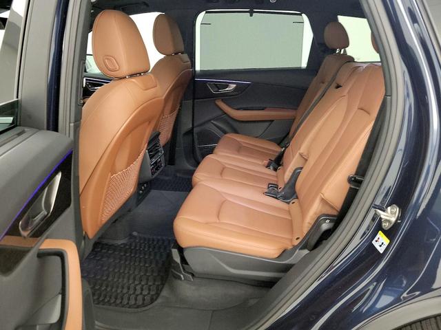 Photo of 2023 Blue Audi Q7