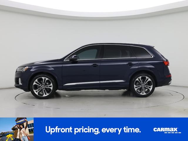 Photo of 2023 Blue Audi Q7