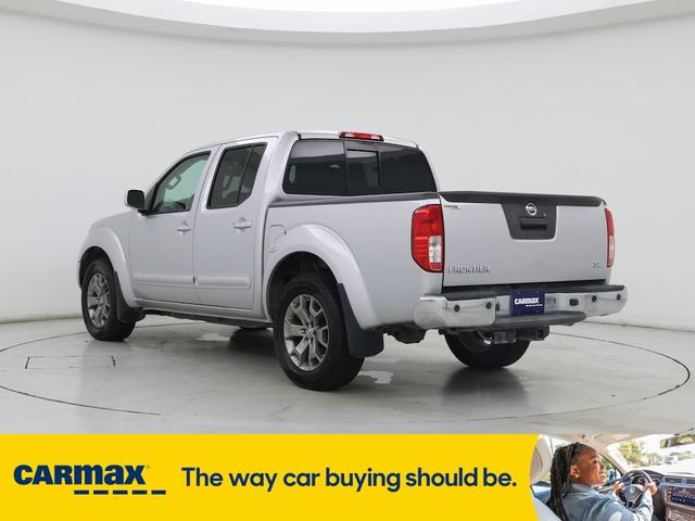 Photo of 2015 Silver Nissan Frontier