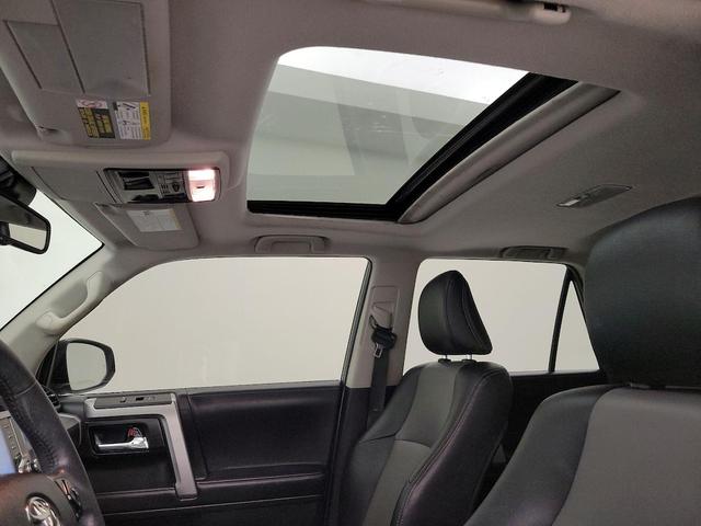 Photo of 2022 Gray Toyota 4Runner