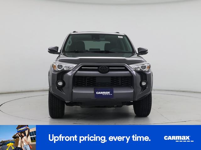 Photo of 2022 Gray Toyota 4Runner