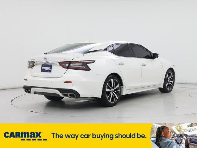 Photo of 2021 White Nissan Maxima