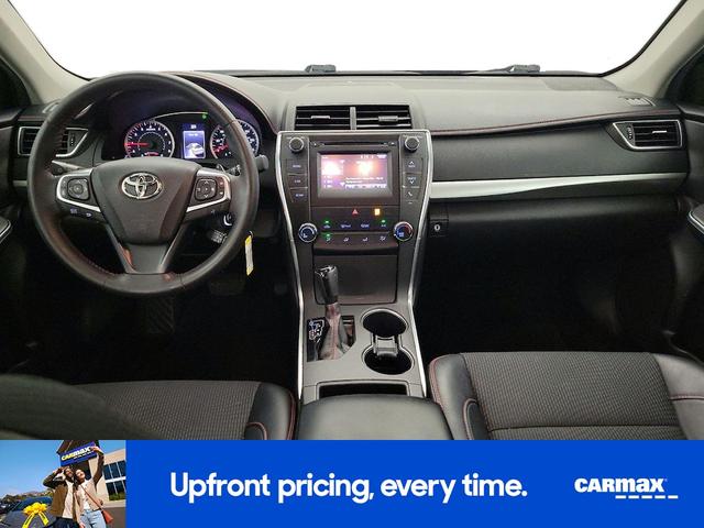Photo of 2017 Black Toyota Camry