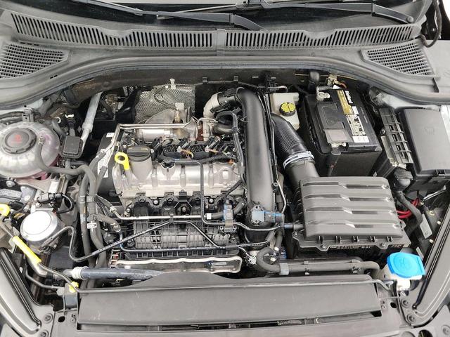 Photo of 2020 Gray Volkswagen Jetta