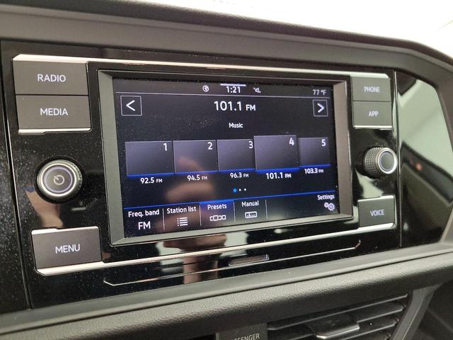 Photo of 2020 Gray Volkswagen Jetta