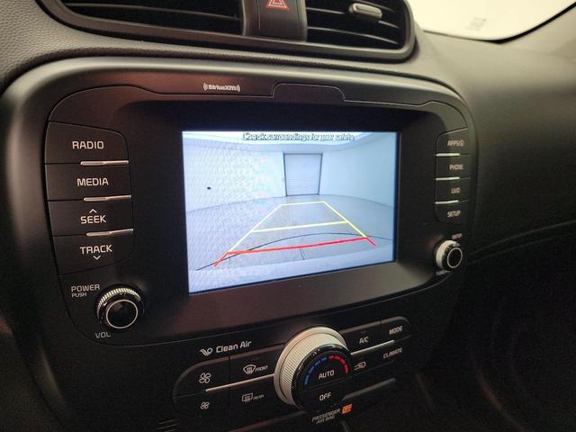 Photo of 2019 White Kia Soul