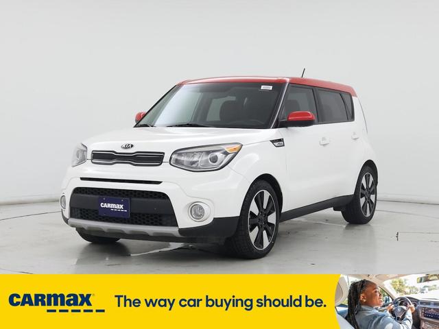 Photo of 2019 White Kia Soul