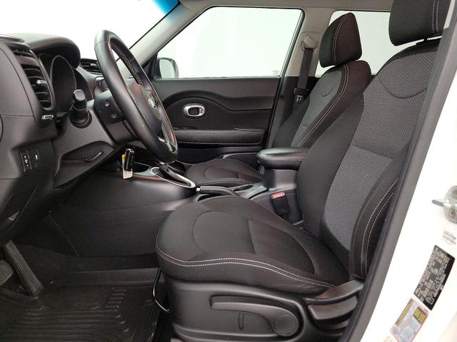 Photo of 2019 White Kia Soul