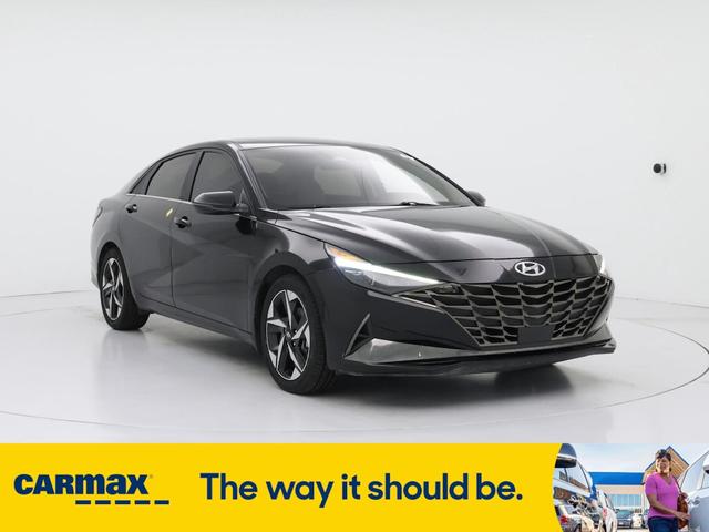 2022 Hyundai Elantra Hev