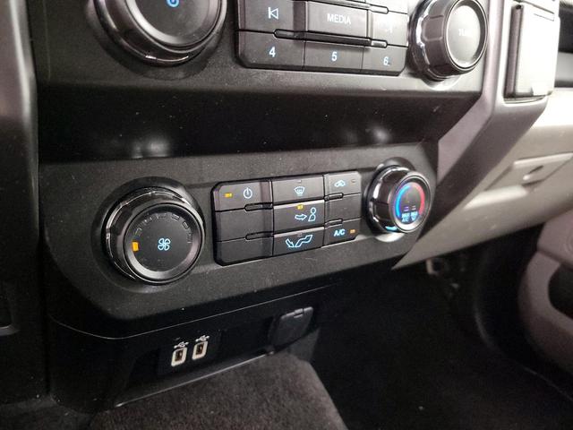 Photo of 2020 Black Ford F-150