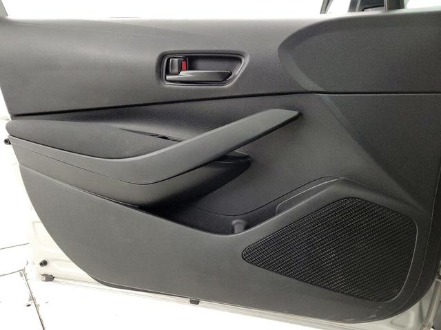 Photo of 2023 Silver Toyota Corolla
