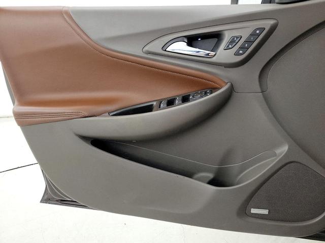 Photo of 2016 Brown Chevrolet Malibu