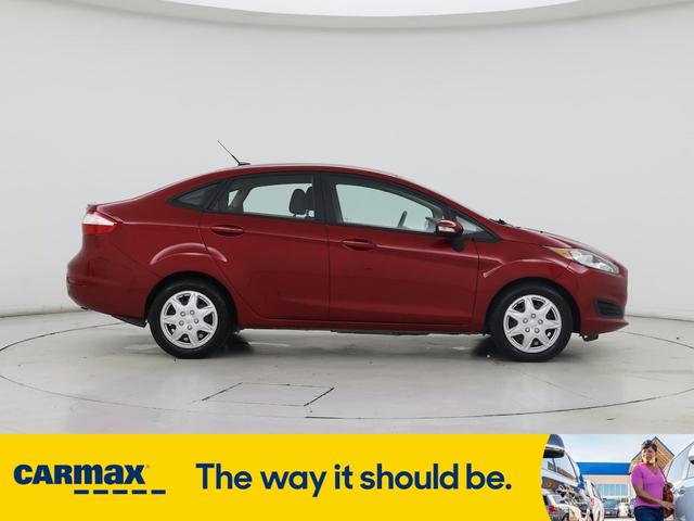 Photo of 2016 Red Ford Fiesta