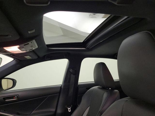 Photo of 2020 White Lexus IS 300