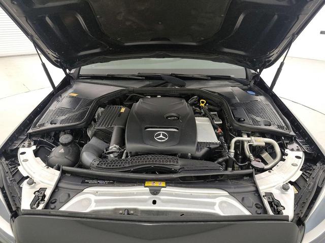 Photo of 2016 Black Mercedes-Benz C-Class